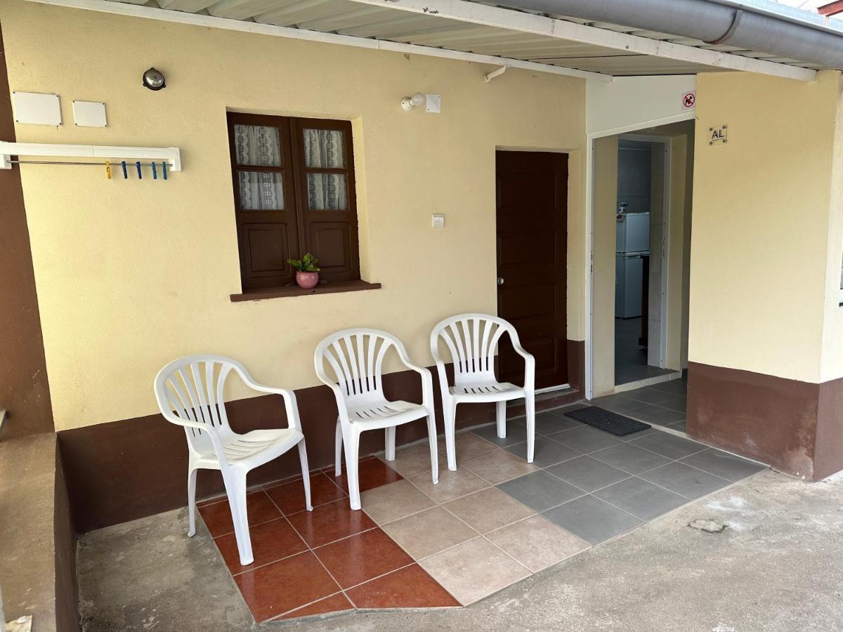 Casa Violeta Villa อาเกดา ภายนอก รูปภาพ